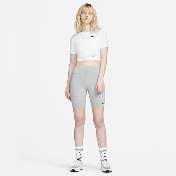 Nike Leg-A-See bike shorts - Picture 1 of 6